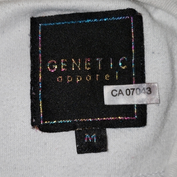 Genetic Apparel Pullover Sweater - Picture 4 of 4